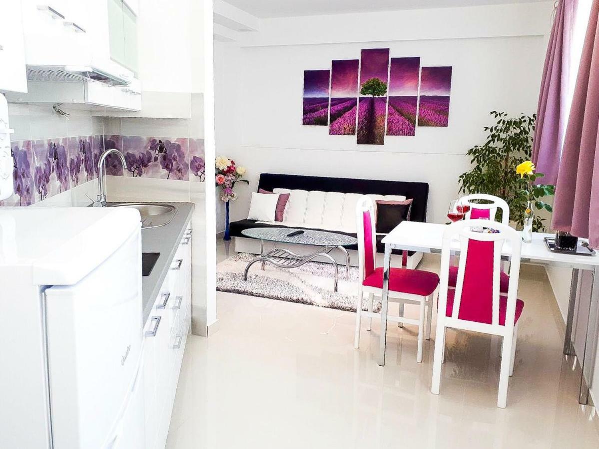 Apartment Silvia Макарска Экстерьер фото
