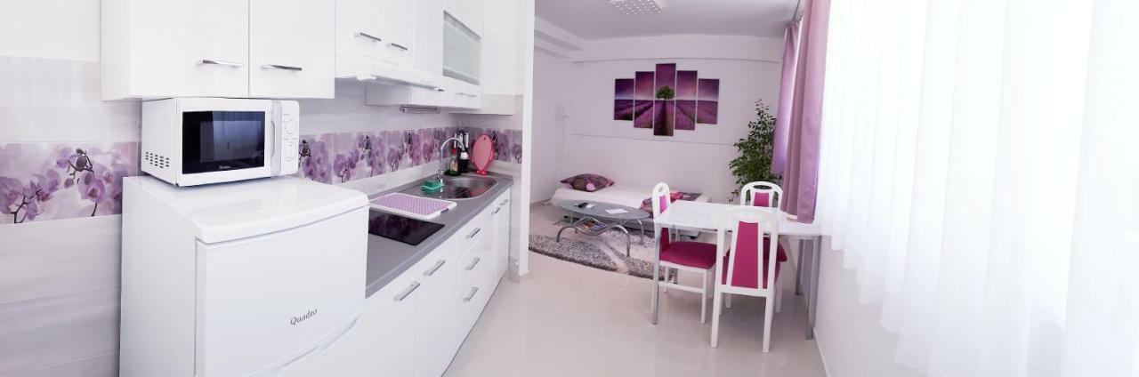 Apartment Silvia Макарска Экстерьер фото